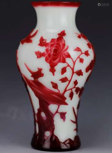 A Peking glass vase