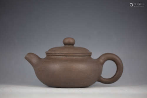 A Chinese Zisha Teapot by Gu Jing Zhou