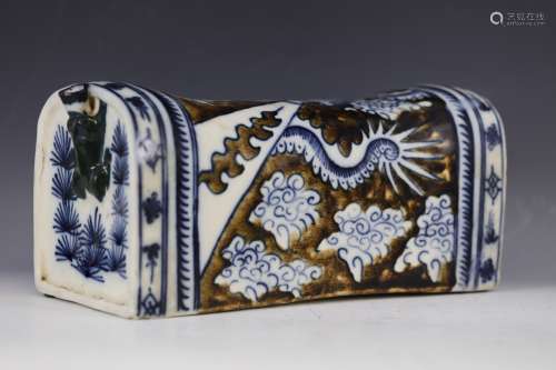 A Blue and White Dragon Pattern Pillow from the 19th