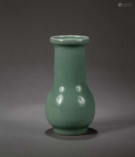 A Celadon Vase from Song Dynasty