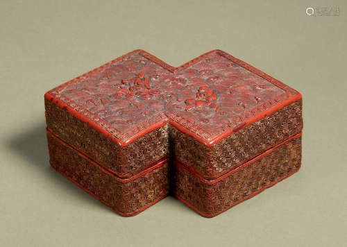 清中期 剔红雕“刘海戏蟾”图方胜盒
