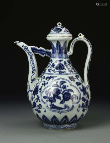 Chinese Blue and White Pot