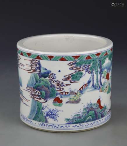 Chinese Wucai Brush Pot