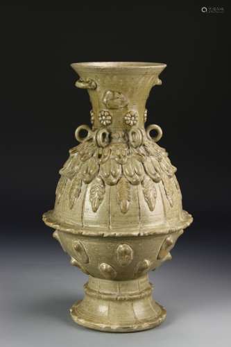 Chinese Antique Celadon Glazed Vase