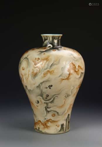 Chinese Famille Rose Meiping Vase