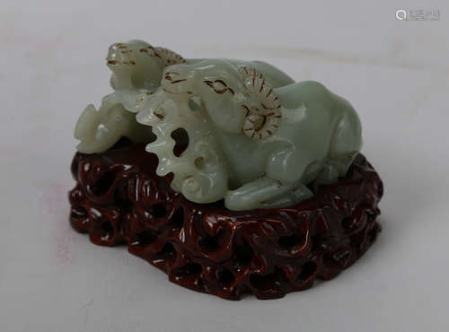 2 Qing dynasty jade lamb figure