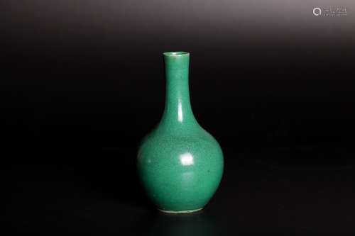 A 18c green glaze bottle