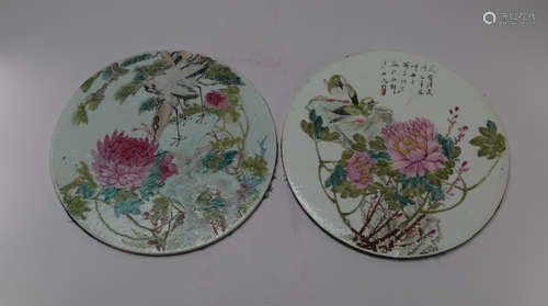 Qing dynasty A pair of porcelain plate with painting 