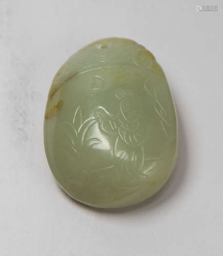 Hetian carved jade