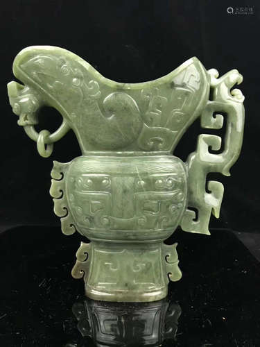 A HETIAN GREEN JADE CARVED GUANG CUP