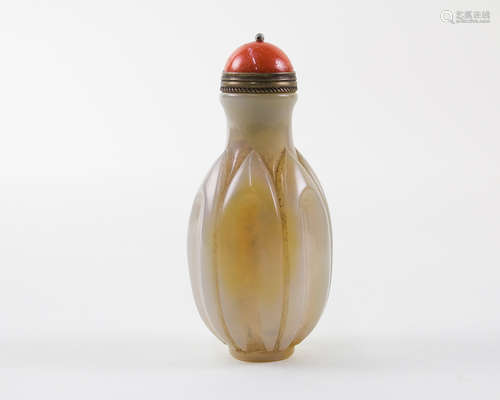 AGATE SNUFF BOTTLE