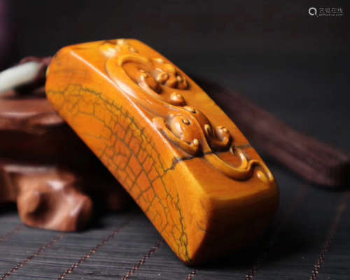 A XY CARVED PIXIU BEAST PENDANT