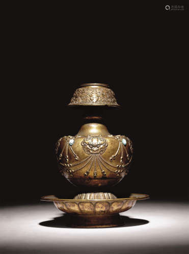 清十七-十八世纪 铜鎏金贲巴瓶