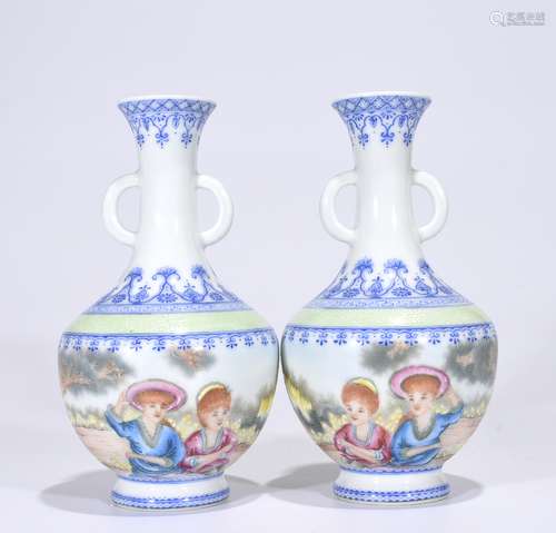 Yongzheng Mark, A Pair of Enameled Vases