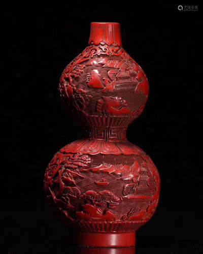 A GOURD SHAPED LACQUERWARE