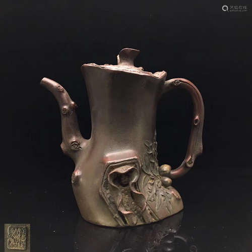 A ZISHA TEAPOT WITH GUJINGZHOU MARK