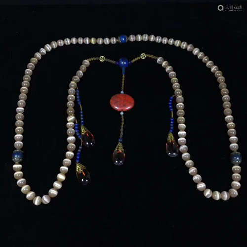 A NECKLACE FOR ANTIQUE CHINESE OFFICER