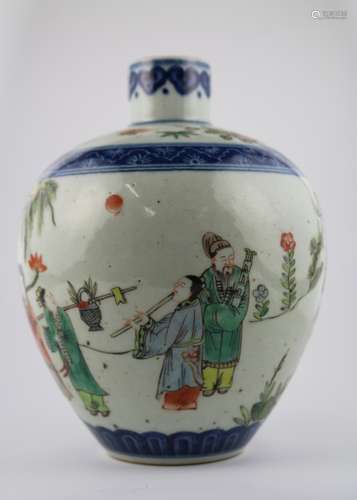 SHIJINTANGZHI MARK FAMILLE-ROSE VASE