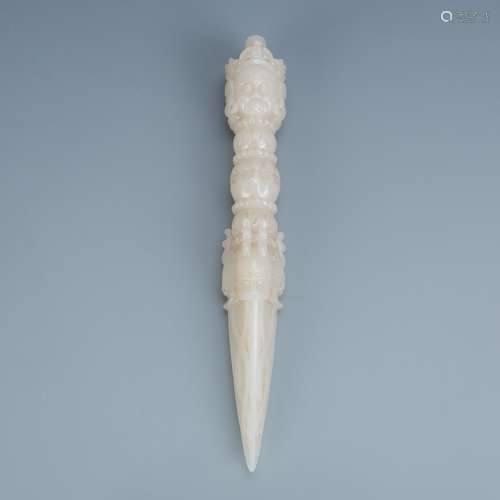 Carved White Jade Vajvakilaka