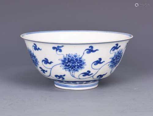 Blue and White Porcelain Chrysanthemum Bowl with Mark