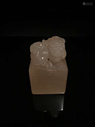 Chinese Shoushang Clear Stone Seal