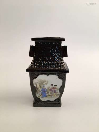 Chinese Famille Rose Porcelain Vase