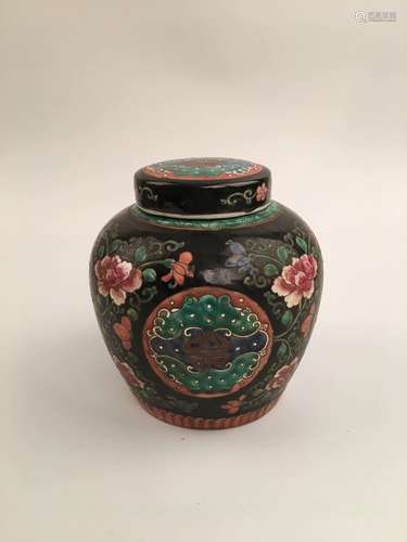 Chinese Famille Rose Porcelain Jar