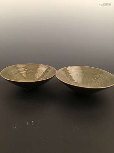 A Pair Chinese Porcelain Bowl