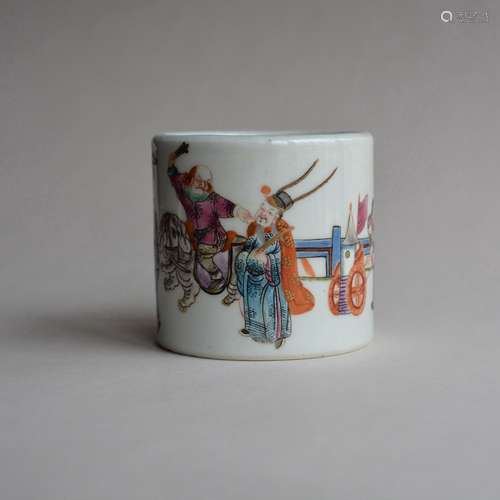 Chinese Famille Rose Porcelain Brushi Pot