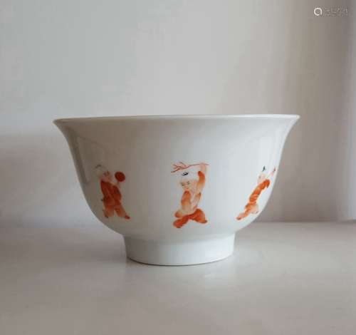 Chinese Famille Rose Porcelain Bowl