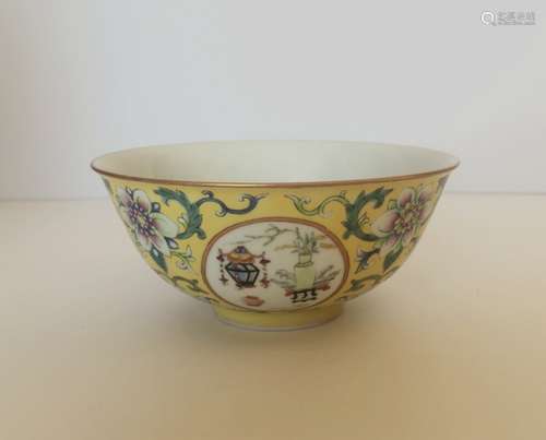 Chinese Famille Rose Porcelain Bowl