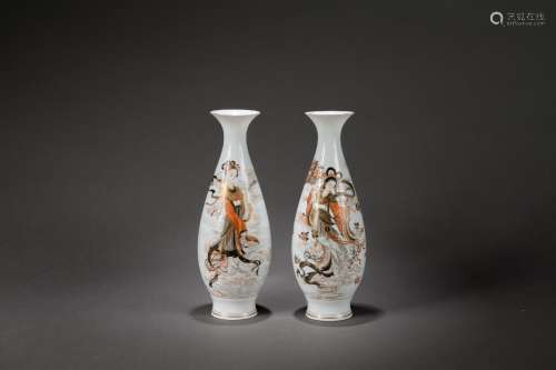 A Pair of Famille-Rose Bone-Porcelain Vases