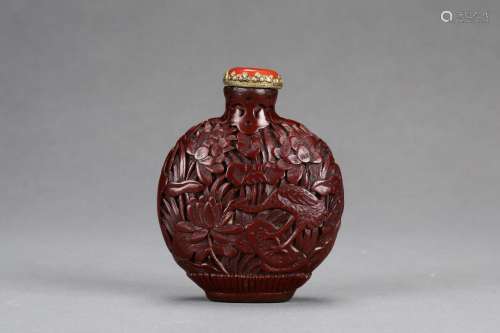 A Chinese Cinnabar Snuffle Bottle from Qing Dynasty