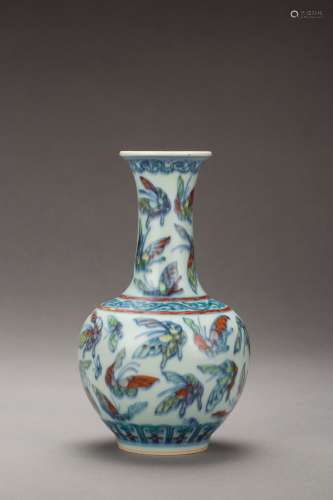 Doucai butterflies vase with Qianlong mark