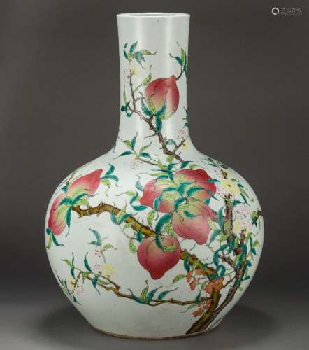 A magnificent famille-rose peach vase