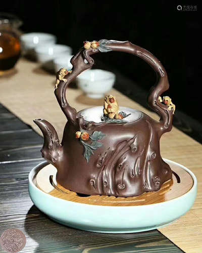 A ZHUJIANPING MARK ZISHA TEAPOT