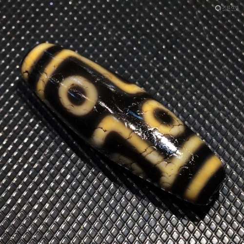 A DZI BEAD