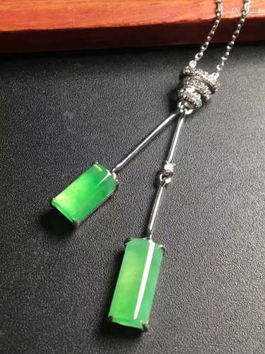 MANLV JADITE NECKLACE