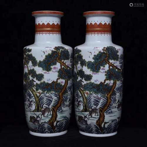 PAIR OF PASTRY HAMMER SHAPED VASES