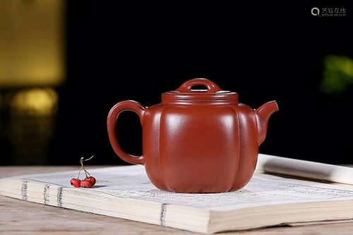 A FAN YUJUN MADE HIGHEST GRADE DA HONG PAO PURPLE CLAY TEAPOT