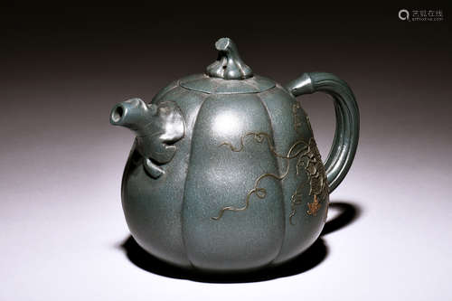 YIXING ZISHA 'MELON' TEAPOT