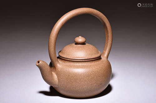 YIXING ZISHA TEAPOT WITH LIFTING HANDLE