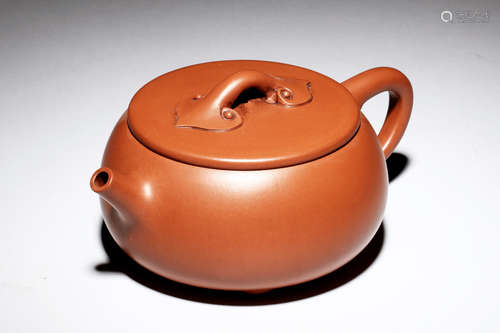 YIXING ZISHA 'RUYI' TEAPOT