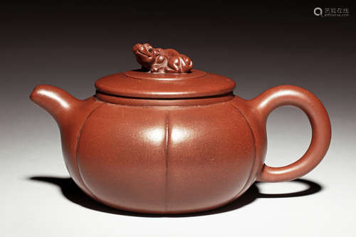 YIXING ZISHA 'MYTHICAL BEAST' TEAPOT