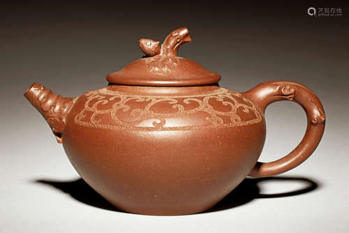 YIXING ZISHA 'TREE TRUNK' TEAPOT