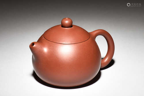 YIXING ZISHA ROUND TEAPOT