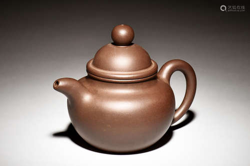 YIXING ZISHA ROUND TEAPOT