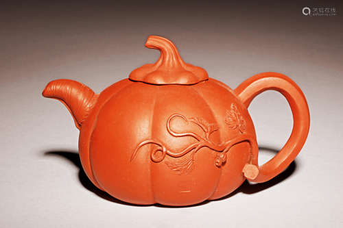 YIXING ZISHA 'PUMPKIN' TEAPOT