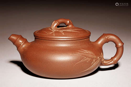 YIXING ZISHA 'BAMBOO SECTION' TEAPOT