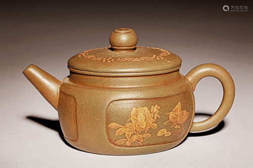 YIXING ZISHA OPEN MEDALLION 'FLOWERS & CALLIGRAPHY' TEAPOT